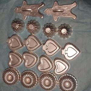 Vintage Kitchen Metal Wares bundle